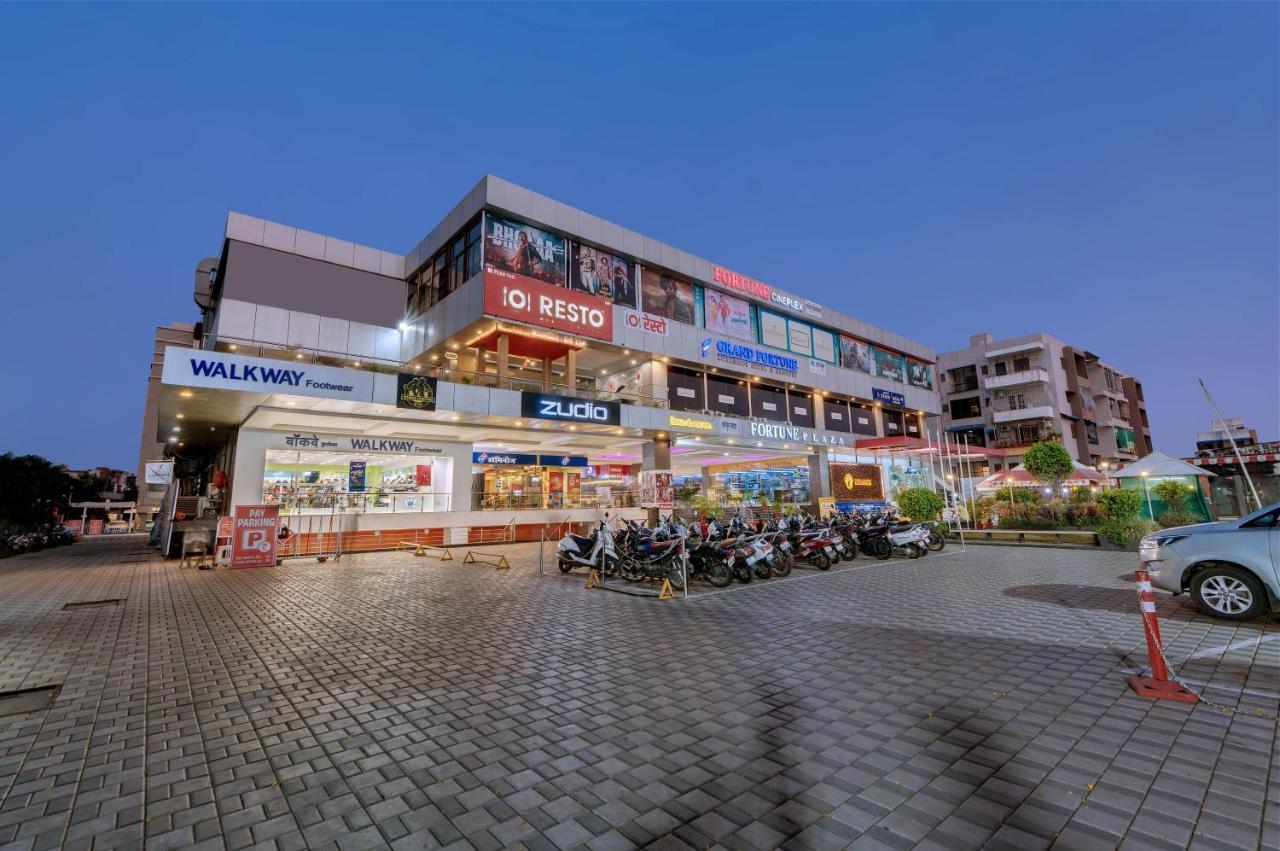 Grand Fortune Beacon, Ichalkaranji Hotel Ngoại thất bức ảnh